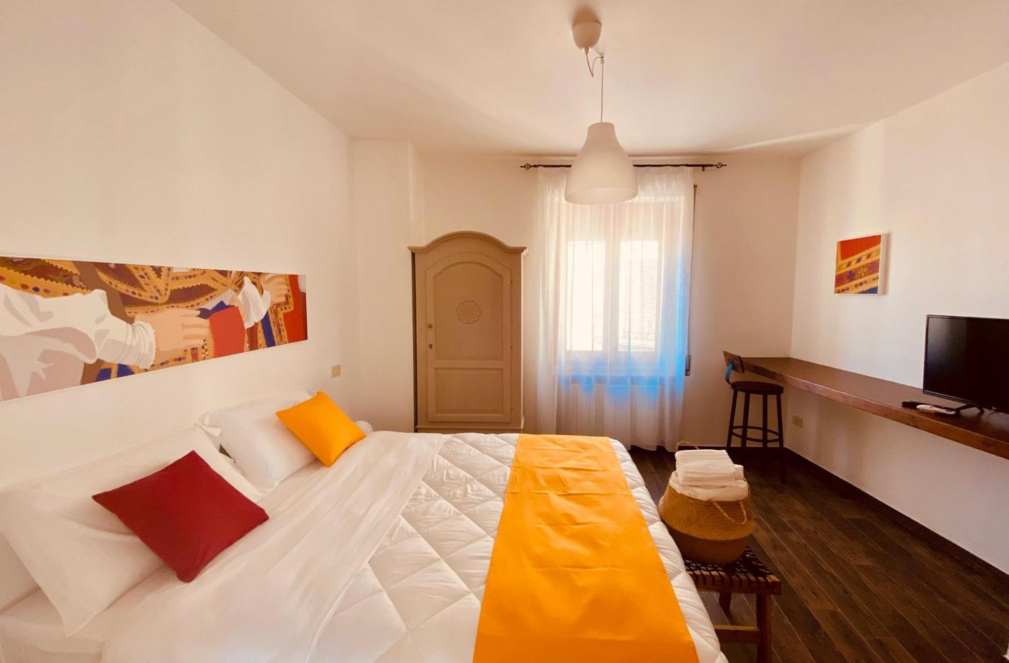 Carrales Guest House นูโอโร ภายนอก รูปภาพ