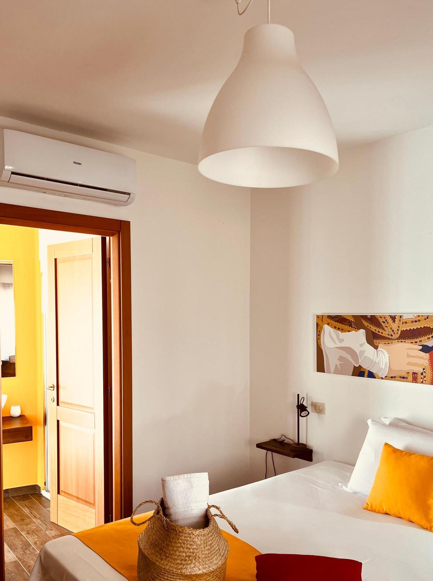 Carrales Guest House นูโอโร ภายนอก รูปภาพ