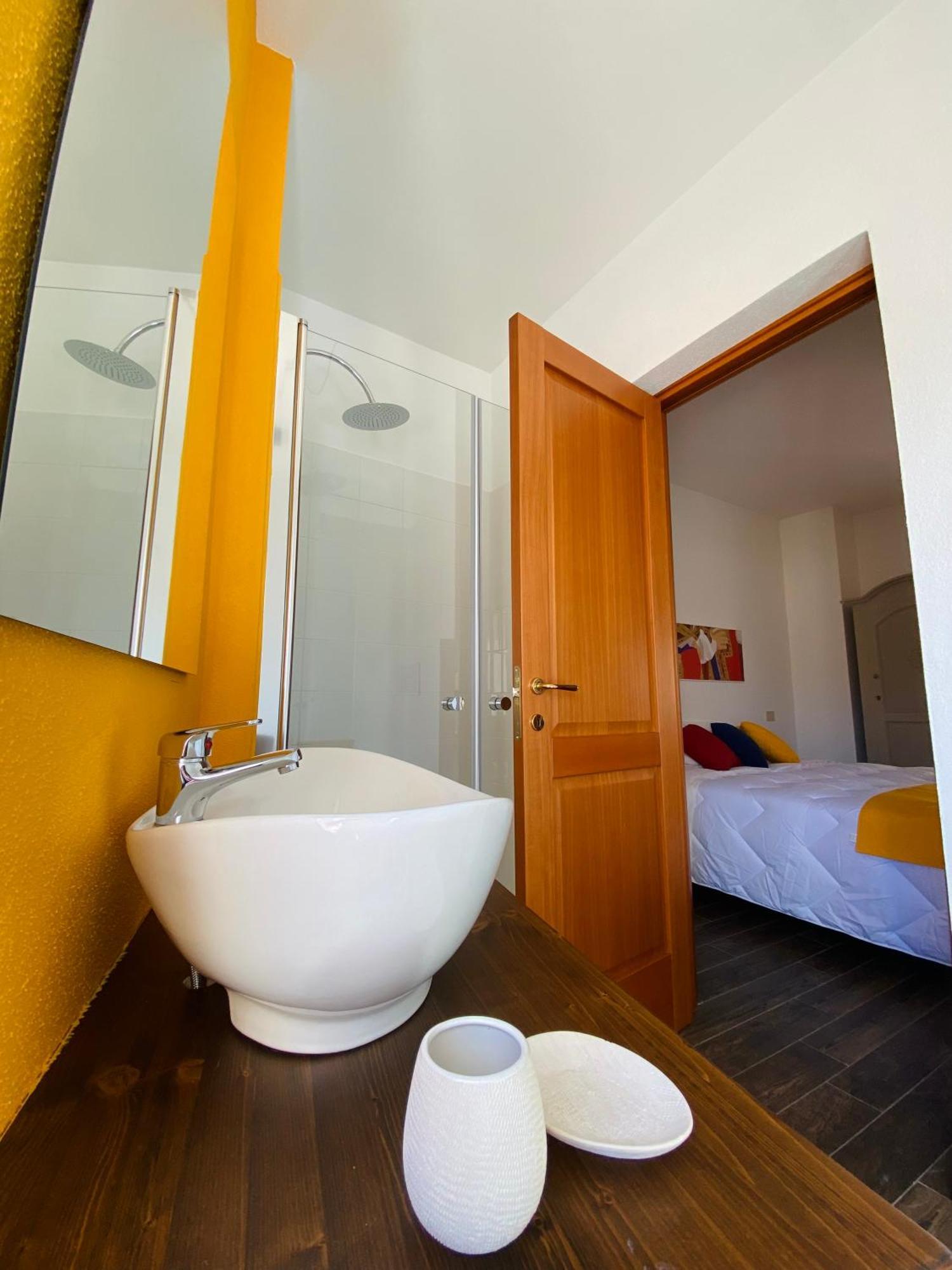 Carrales Guest House นูโอโร ภายนอก รูปภาพ