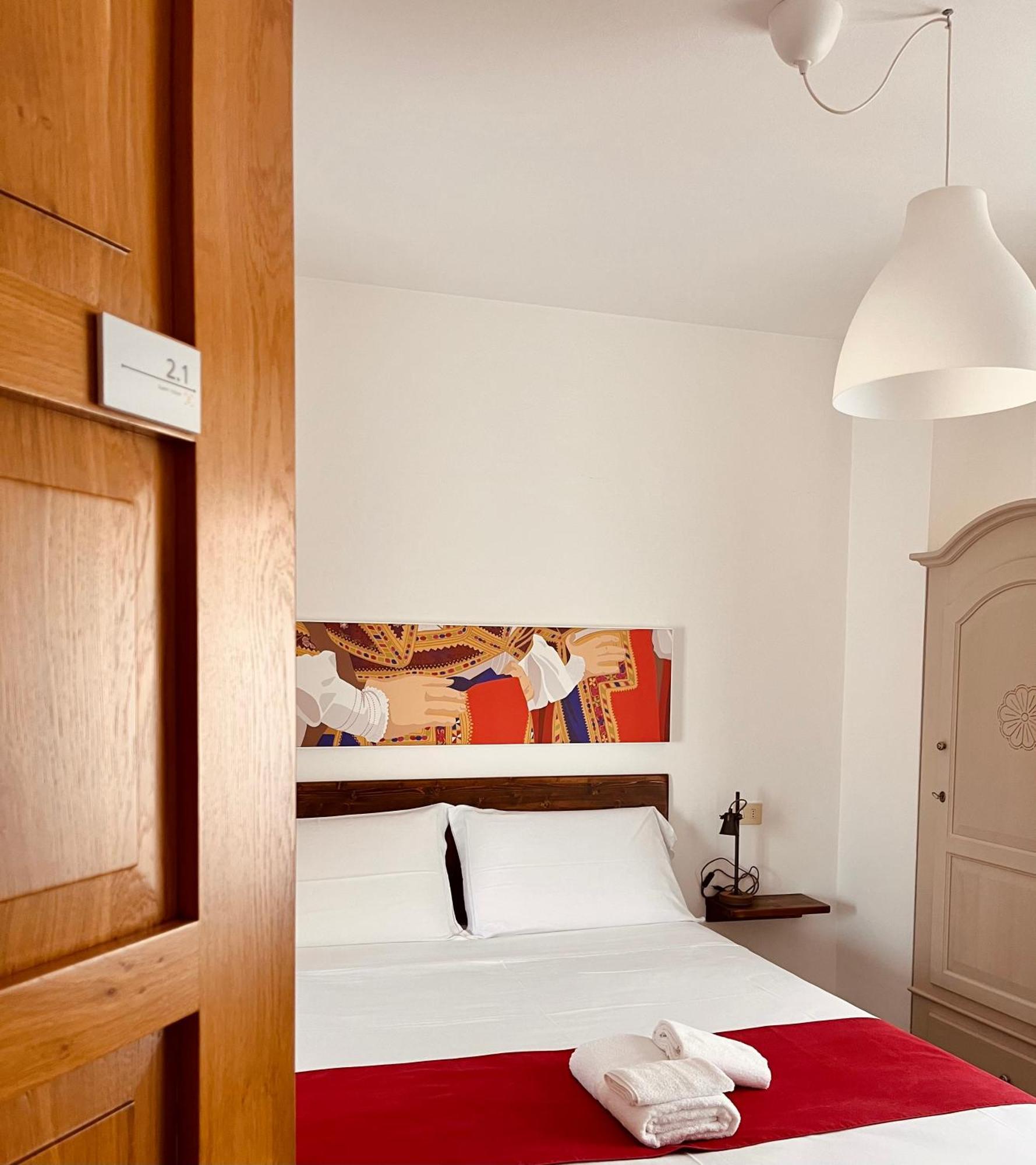 Carrales Guest House นูโอโร ภายนอก รูปภาพ
