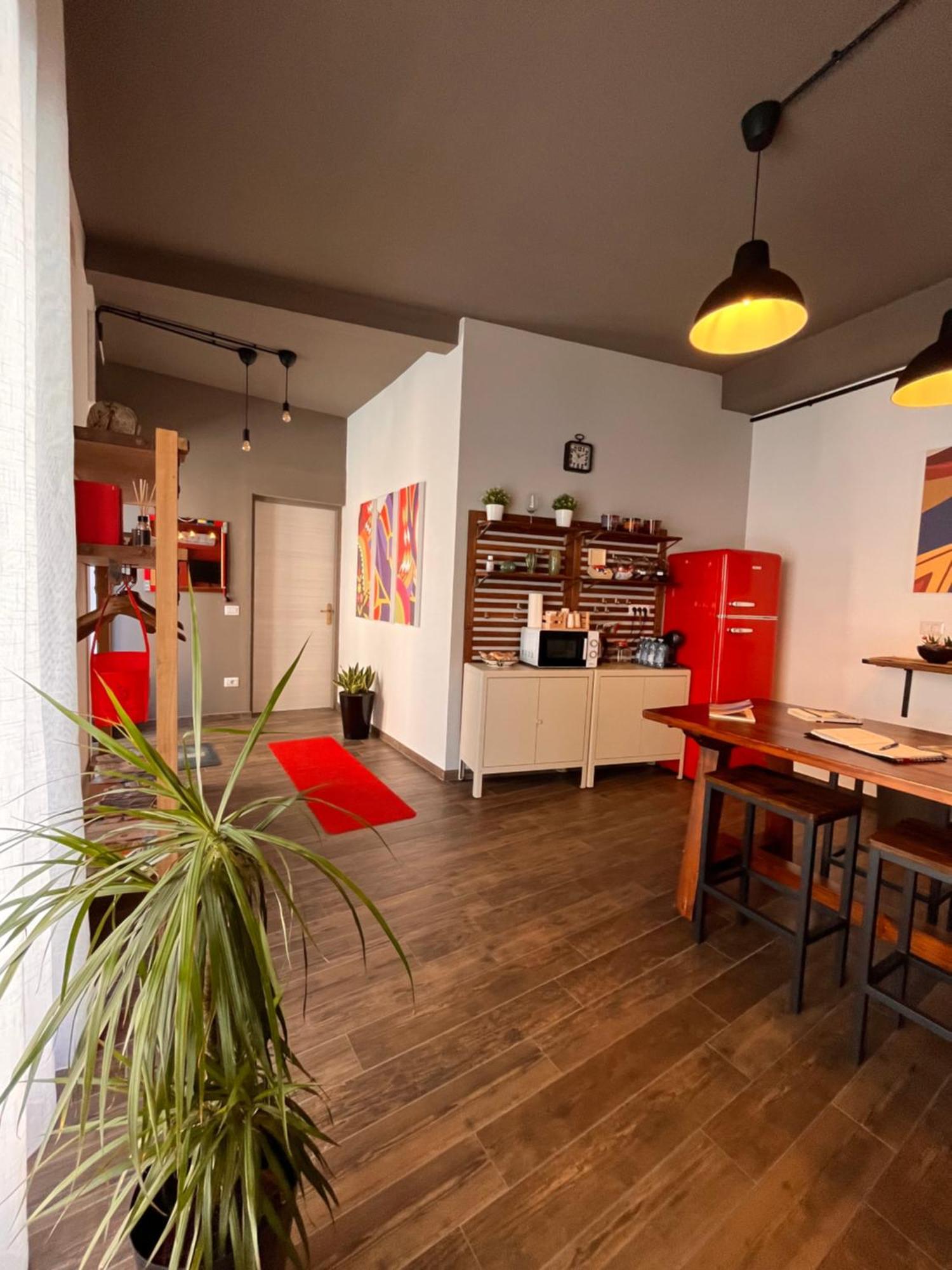 Carrales Guest House นูโอโร ภายนอก รูปภาพ
